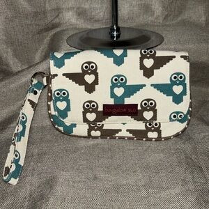 Bungalow 360 Wristlet Wallet Clutch Bag Owl